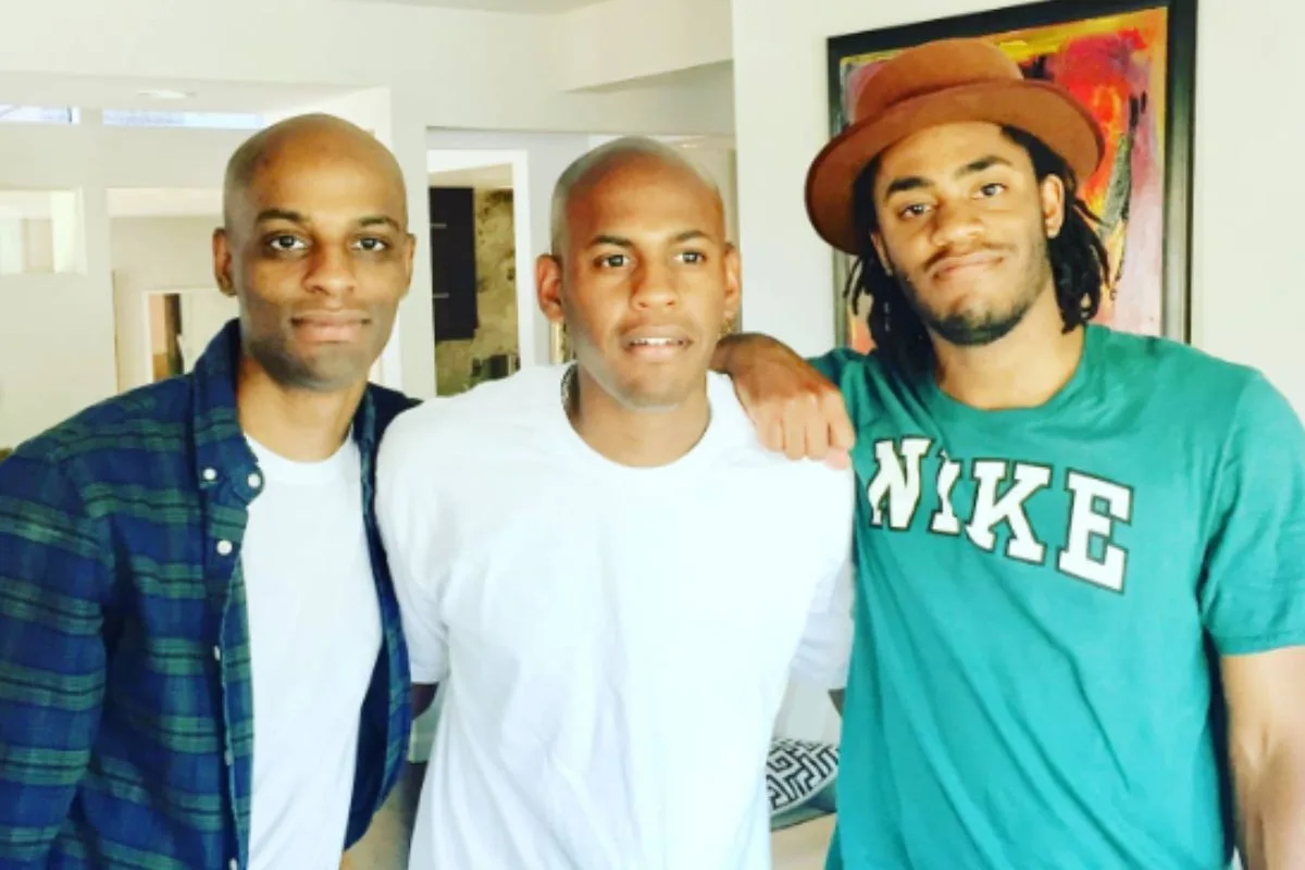 I tre figli di Jubilant Sykes