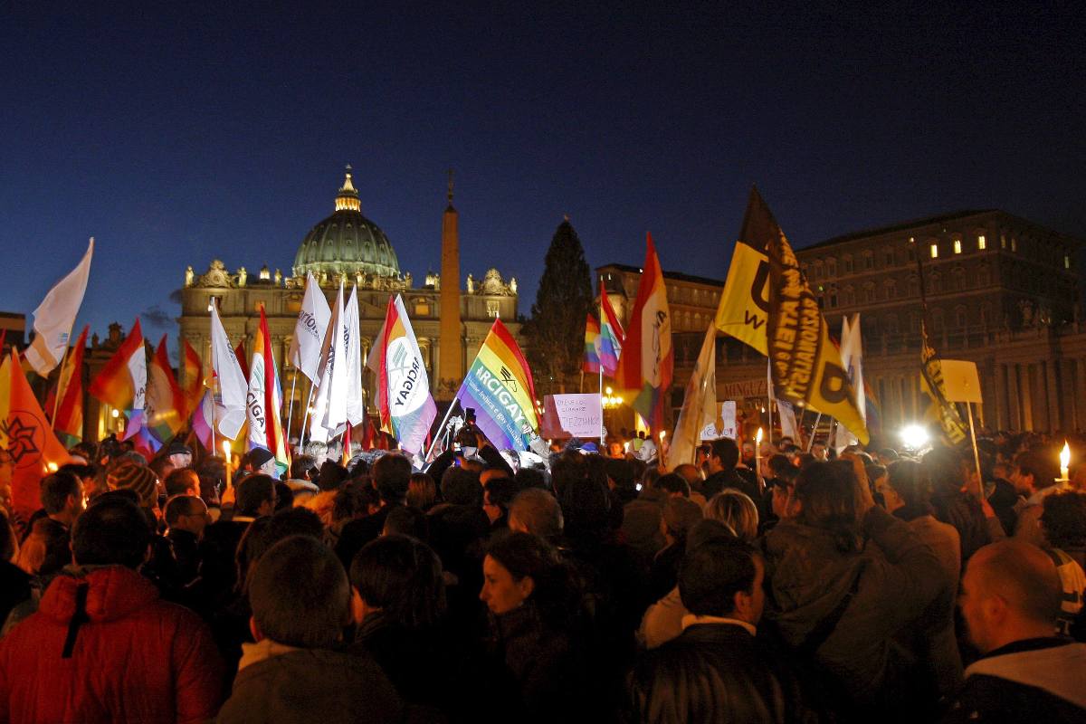 Proteste LGBTQ in Vaticano