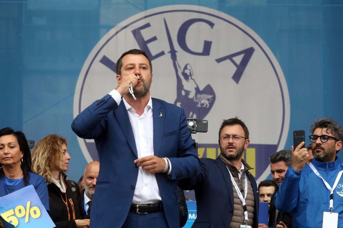 Salvini col Rosario