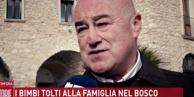 Famiglia nel bosco, sindaco di Palmoli (Foto: Storie Italiane)